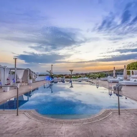 Cape Serenity Mansion Holiday home