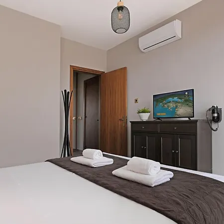 Cape Serenity Mansion Villa *