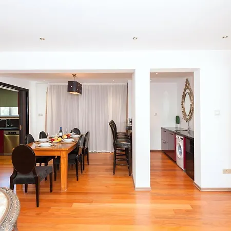 Cape Serenity Mansion Villa