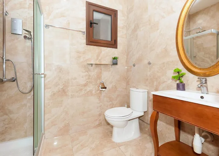 Cape Serenity Mansion *